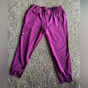 Women’s Wine Skechers scrub joggers